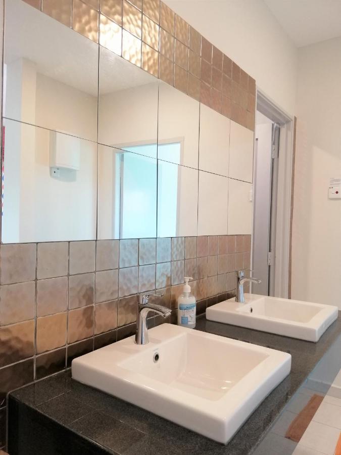 Klebang Seacove Spacious 5Br Villa By Nestcove ملقا المظهر الخارجي الصورة